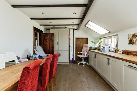 4 bedroom character property for sale, Trowell Road, Nottingham