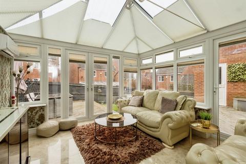 5 bedroom detached house for sale, Bailey Drive, Nottingham
