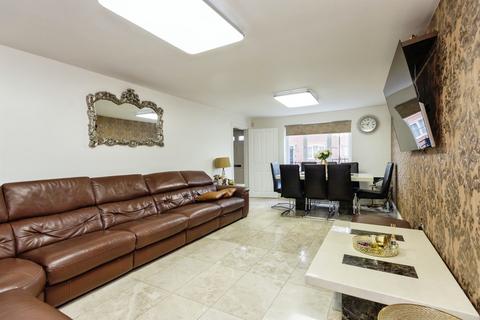 5 bedroom detached house for sale, Bailey Drive, Nottingham