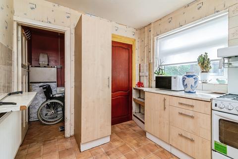 2 bedroom end of terrace house for sale, Beechdale Road, Nottingham