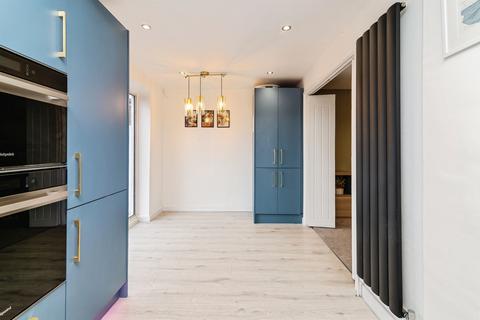 3 bedroom detached house for sale, Violet Road, Carlton, Nottingham