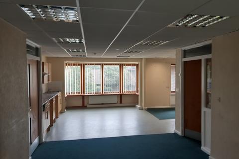 undefined, Walker Close, Newark