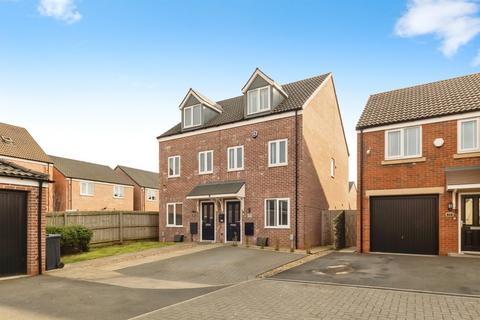3 bedroom semi-detached house for sale, Kingfisher Road, Burton Joyce, Nottingham