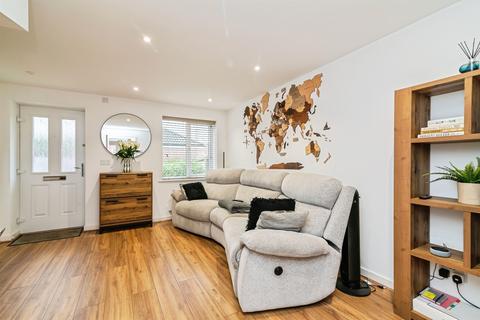 3 bedroom semi-detached house for sale, Kingfisher Road, Burton Joyce, Nottingham