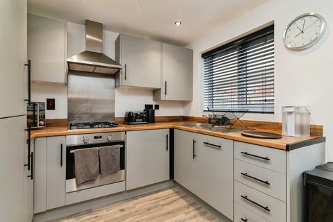 3 bedroom semi-detached house for sale, Kingfisher Road, Burton Joyce, Nottingham