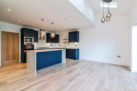 undefined, Bridge Road, Wollaton, Nottingham