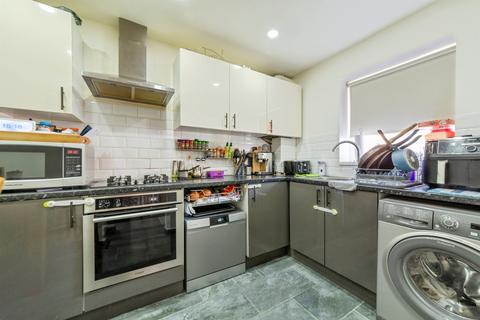 4 bedroom detached house for sale, Emmendingen Avenue, Newark