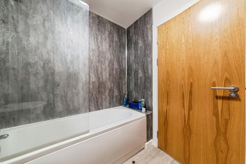 1 bedroom apartment for sale, Lombard Street, Newark