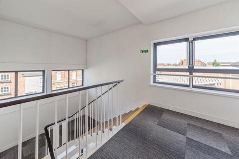 1 bedroom apartment for sale, Lombard Street, Newark
