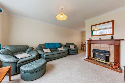 undefined, Woodlands Close, Newark