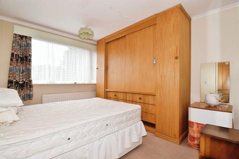 4 bedroom detached house for sale, Arreton Close, Leicester