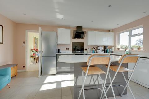 4 bedroom semi-detached house for sale, East View Fields, Plumpton Green, BN7