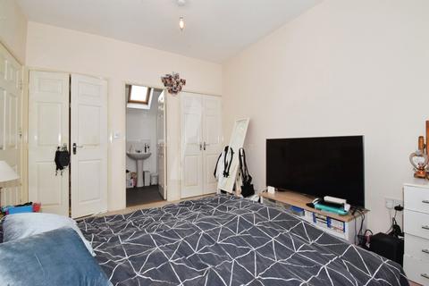 2 bedroom house for sale, Attenborough Close, Wigston