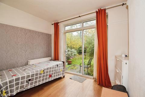 5 bedroom semi-detached house for sale, Hillsborough Road, Glen Parva, Leicester