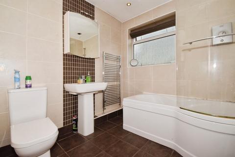 5 bedroom semi-detached house for sale, Hillsborough Road, Glen Parva, Leicester