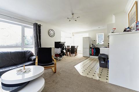undefined, Roundhay Road, Leeds