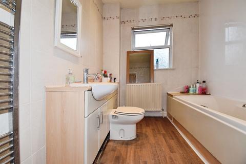 2 bedroom terraced house for sale, Regent Street, Oadby, LEICESTER
