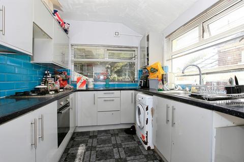 3 bedroom terraced house for sale, Lincoln Road, Peterborough