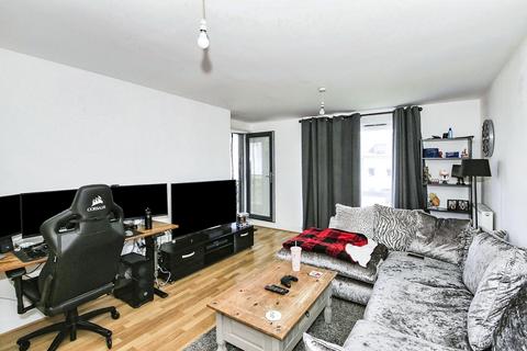 2 bedroom flat for sale, Hammonds Drive, Peterborough