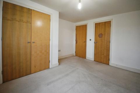 2 bedroom flat for sale, Hammonds Drive, Peterborough