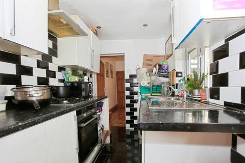 3 bedroom terraced house for sale, Eastfield Road, Peterborough