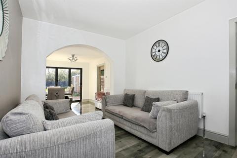 3 bedroom semi-detached house for sale, Peveril Road, Peterborough