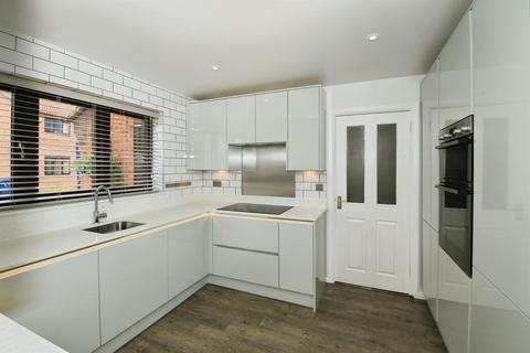 3 bedroom semi-detached house for sale, Barnfield Gardens, Whittlesey, Peterborough