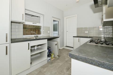 3 bedroom terraced house for sale, Lincoln Road, Peterborough