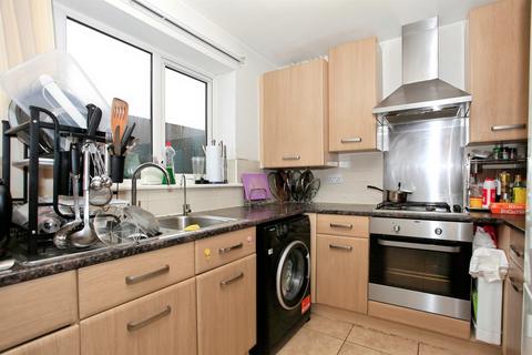3 bedroom house for sale, Rathbone Crescent, Peterborough