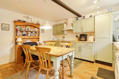 2 bedroom terraced house for sale, West End Road, Calverley, Pudsey