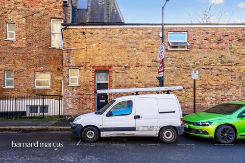 1 bedroom flat for sale, Bird In Bush Road, London