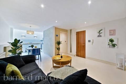 1 bedroom flat for sale, Griggs Place, London