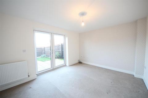 undefined, Manor Drive, Peterborough PE4