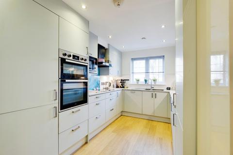 4 bedroom detached house for sale, Park Close, Poole