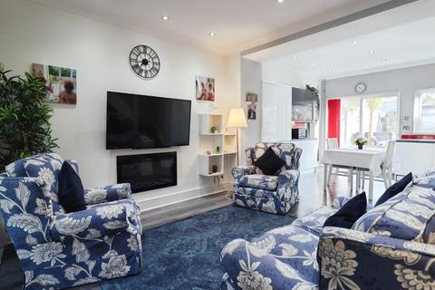 undefined, Grove Terrace, Penarth