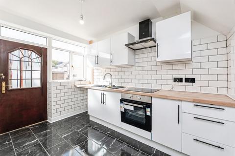 3 bedroom semi-detached house for sale, Westbourne Crescent, Pontefract