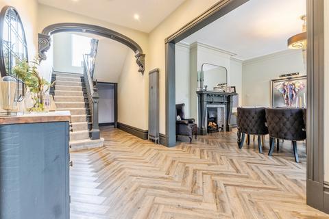 6 bedroom detached house for sale, Carleton Road, Pontefract