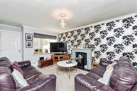 3 bedroom detached house for sale, Clover Walk, Upton, PONTEFRACT