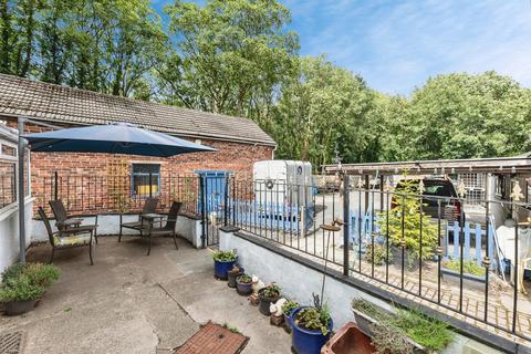4 bedroom detached house for sale, New Lane, Upton, Pontefract