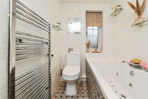 3 bedroom semi-detached house for sale, Brettegate, Hemsworth, Pontefract