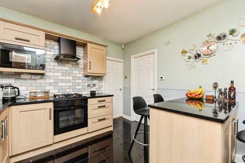 3 bedroom semi-detached house for sale, Brettegate, Hemsworth, Pontefract
