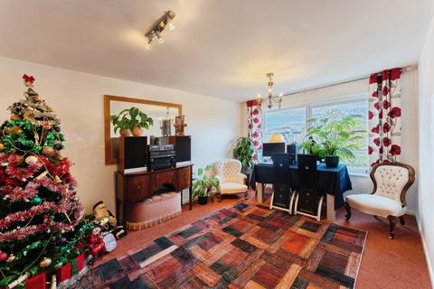 undefined, Kings Mount, Oxton, Prenton