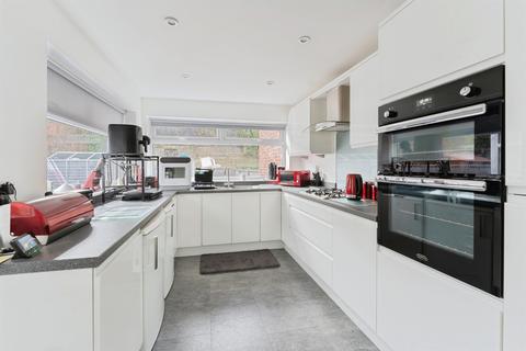 undefined, Howbeck Close, Prenton