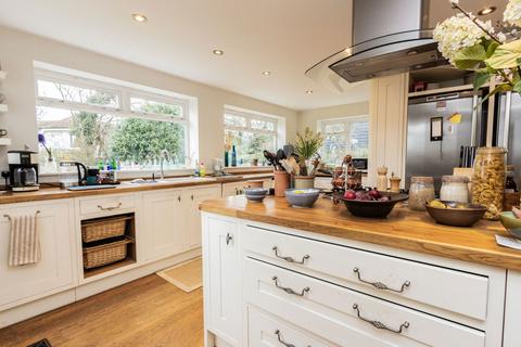 undefined, Conghurst Lane, Hawkhurst
