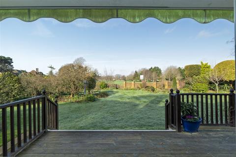 4 bedroom detached house for sale, North Drive, Angmering