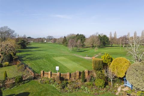 4 bedroom detached house for sale, North Drive, Angmering
