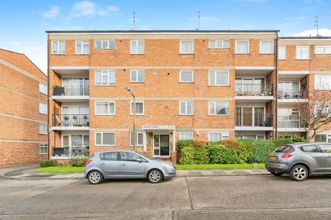 Talbot Court, Prenton