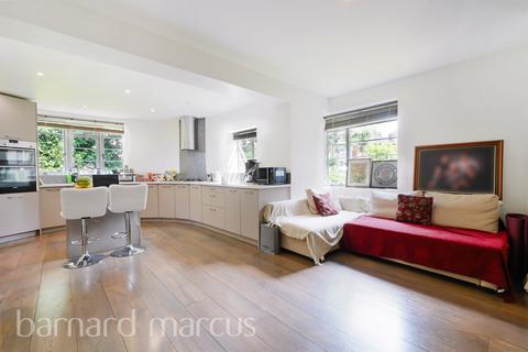 undefined, Heath Rise, London