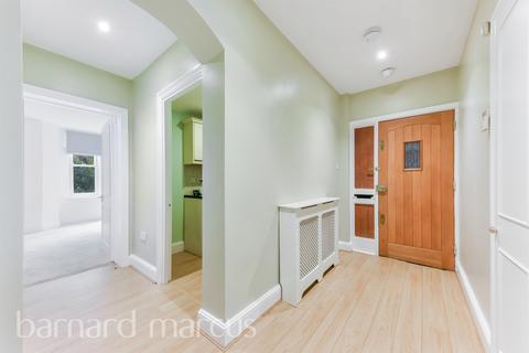 undefined, Upper Richmond Road, Putney