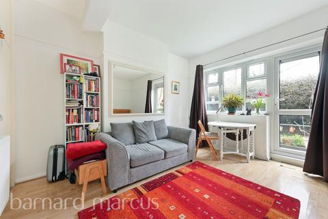 undefined, Horne Way, London